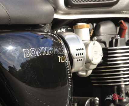 How awesome are these RBW throttle bodies made to look like carbs!