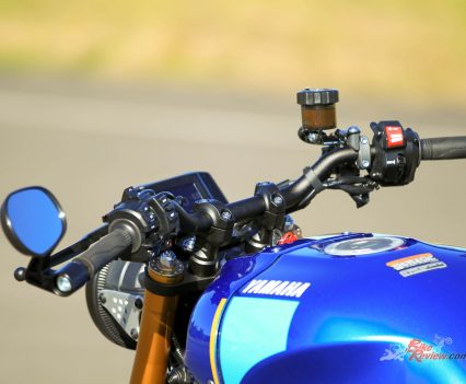 Wide and flat 'bars.