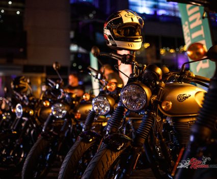 There was a symphony of single-cylinder 350cc bikes as the Hunter 350s were lined up in the hundreds!