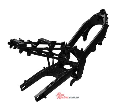 For 2022, the Suzuki VSTROM gets an updated frame with rigidity and strength kept in mind.