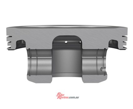The V-twin engine uses highly-rigid, lightweight forged pistons engineered using FEM (Finite Element Method) analysis.