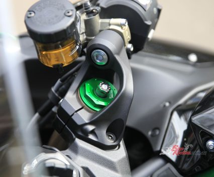 Manually adjustable.