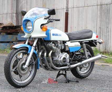 This unrestored showroom condition 1979 GS1000S belongs to Luis Gallur, a local collector here in Sydney who has over 100 bikes.