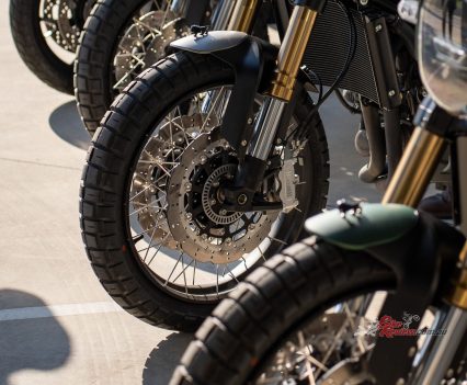 Benelli opted for their own calipers despite early announcements showing Brembos.