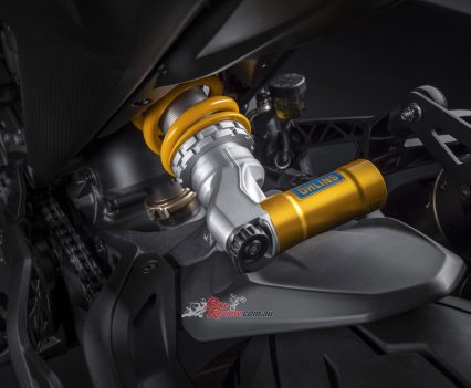 Fully adjustable Öhlins suspension.