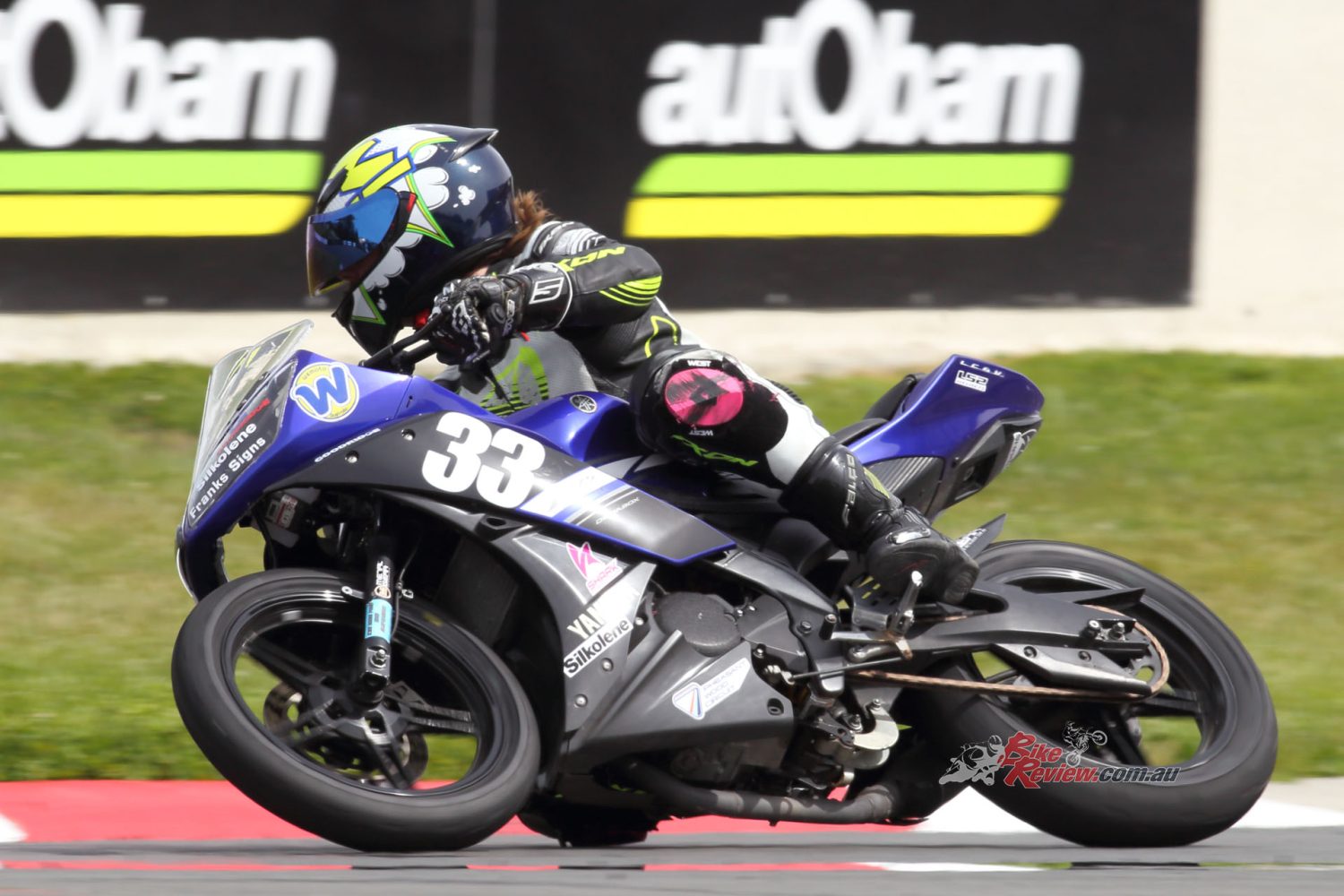 The event was set up just like a real race weekend! Show up on Saturday for practice and qualifying, rock up on Sunday for the endurance race!