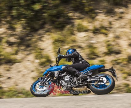 he striking design features a short new muffler – the shortest ever mounted on a Suzuki motorcycle – that barely rises up and out from the right side of the engine.