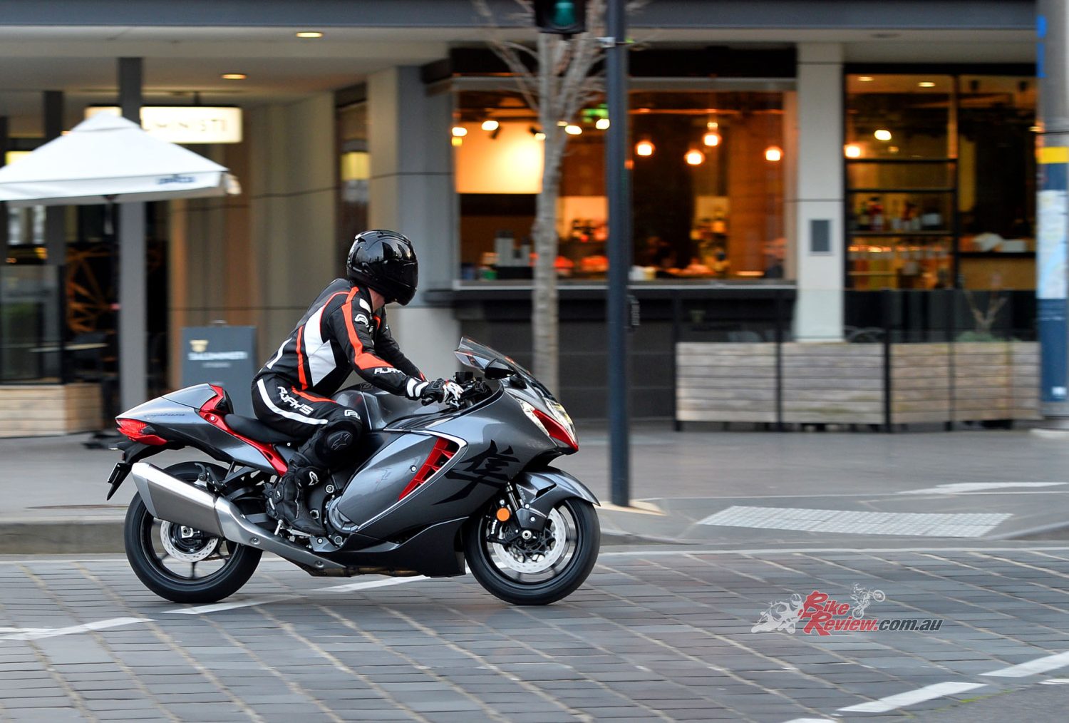 The engine produces 140kW@9700rpm, and 150Nm@7000rpm, supported by one of the leading drag coefficients found on any street-legal motorcycle.