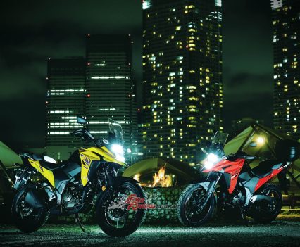 The 250SX uses the 249cc, fuel-injected, four-valve single-cylinder engine making 19.5kW@9,300rpm and 22.2Nm@7,300rpm.