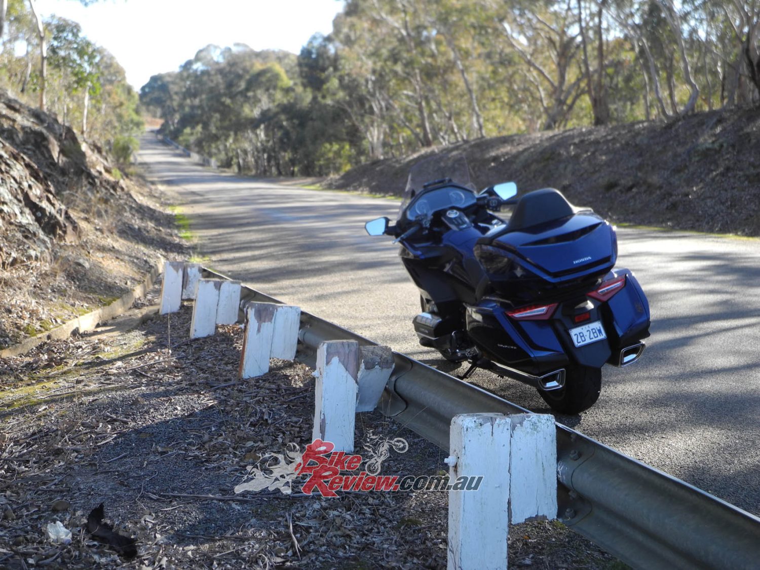 he Mid Western Highway can get a bit long; Carcoar is a good place to stop off.
