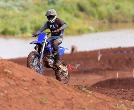 Perfect rider triangle for Luca, who is around the 175cm mark.