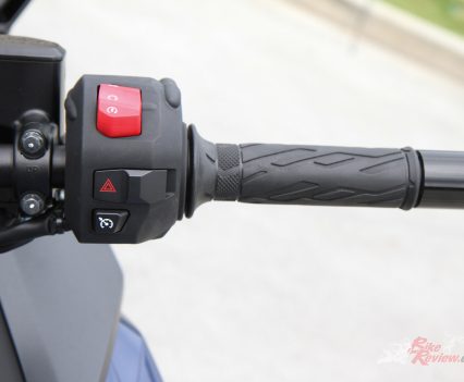 Smoother throttle than on the GSX-S1000 naked we tested but still a small amount of initial opening snatch.