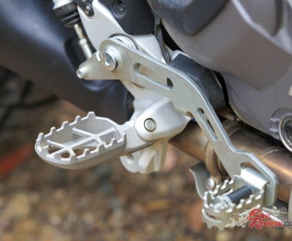 Motocross style footpegs!