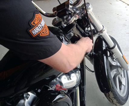 H-D handing the bike over to Simon!