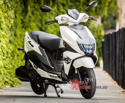 I love the unmistakeable Suzuki styling of the Avenis. You can see GSX-R and Hayabusa in there...