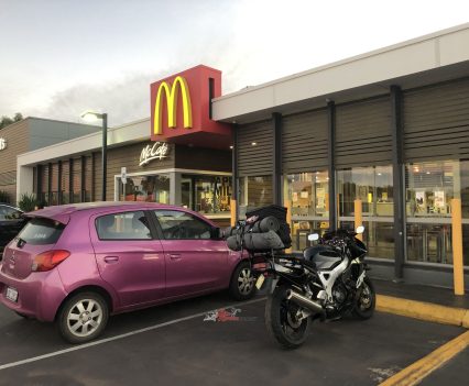 Maccas for brekkie again!