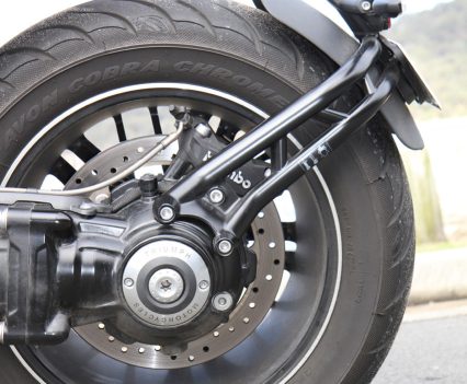 Single 300mm disc, Brembo M4.32 4-piston monoblock caliper, Cornering ABS.