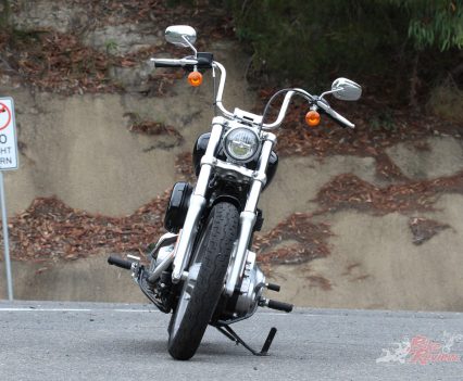 100/90 – 19 tyres on the front.