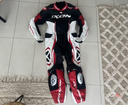 Not only do they look spectacular, they fit perfectly and have plenty of features to keep you safe and cool on the track. Check out what our first impressions are on the IXON Vortex 2 one-piece leathers...
