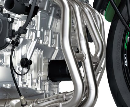 Kawasaki have plenty of experience building inline four-cylinder four-stroke 400cc engines. The ZXR400 won many 400 production races in the day, producing similar lap times to the 250cc two-strokes of the era.