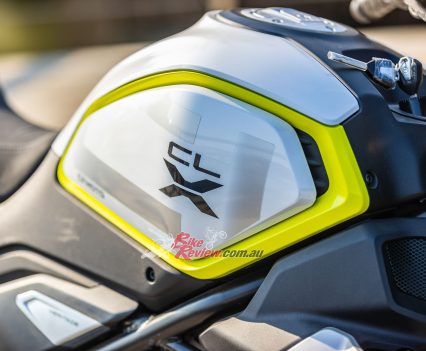 Typical CL-X Styling.