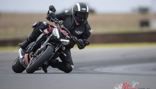 Launch: 2023 Triumph Street Triple 765RS, Road & Track Test!