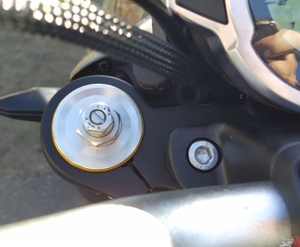 Adjustable suspension.