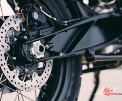 260mm two-piston J.Juan caliper.