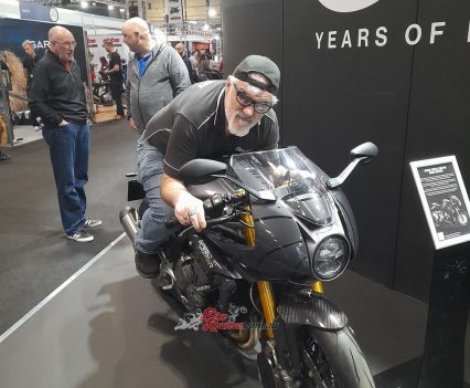 007 Speed Triple RR.