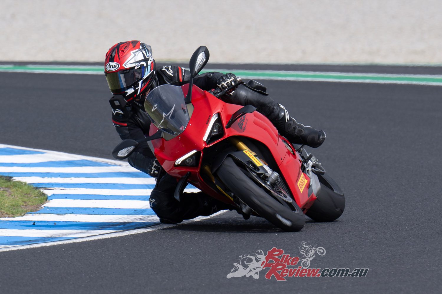 The new V4 SC1 gave Taka supreme confidence on the Ducati, particularly on turn-in and at full lean.