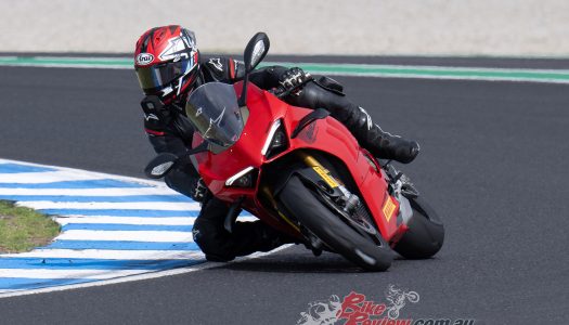 Tyre Test: Pirelli DIABLO Supercorsa V4 Launch