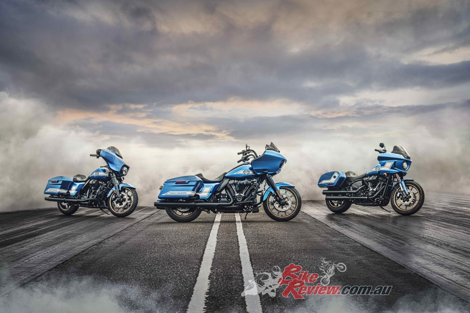Earlier this year Harley-Davidson added three new racing heritage models dressed in the Fast Johnnie paint scheme.