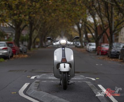 2023 Vespa GTS SuperSport 300.
