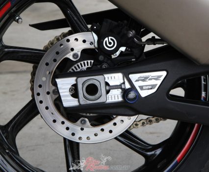 Single rear Brembo at the back does a great job.