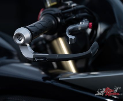 2023 CFMOTO 450SR.