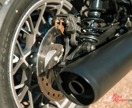 Single rear rotor and single-piston caliper.