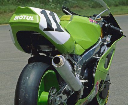 Scott Russell 1993 Kawasaki ZXR750R.