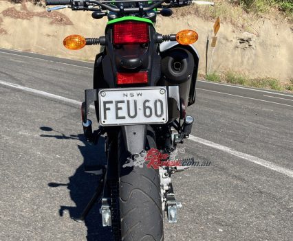 The little 120 section rear tyre ensures fast direction changes!