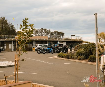 Always people meeting up here...