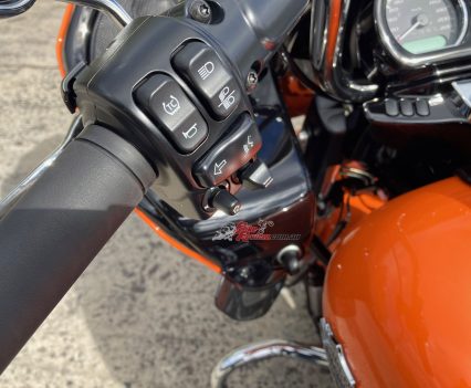 Standard HD switchgear. The lower toggle switch is to navigate the touch screen, which itself is a bit out of reach.