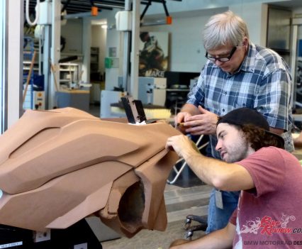 BikeReview-2024-BMW-R-1300-GS- (42)