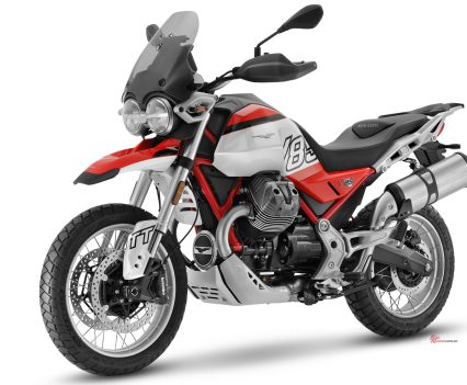 2024 Moto Guzzi V85 TT.