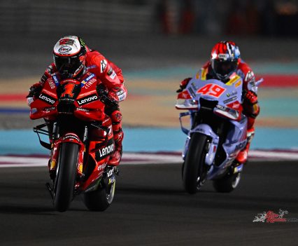 Right at the front though, Bagnaia held firm with a few tenths in hand – ahead of quite a squabble too. Diggia got through on Marini and Alex Marquez (Gresini Racing MotoGP) tried to follow suit, but had to wait a few corners before he got through.