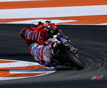 With Martin out, no matter what Bagnaia did, he would be the 2023 MotoGP World Champion. ‘MARTIN OUT’ was signalled on his pit board as the two KTMs of Binder and Miller were now first and second, with Zarco and Viñales chasing Pecco.