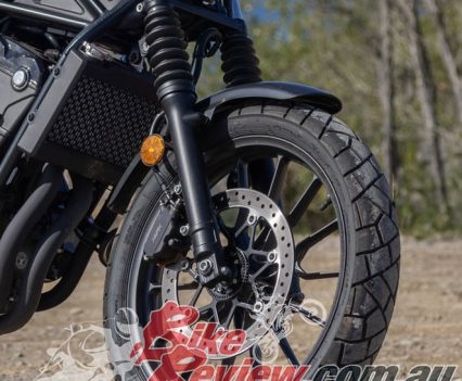 41mm telescopic fork, 134mm travel.