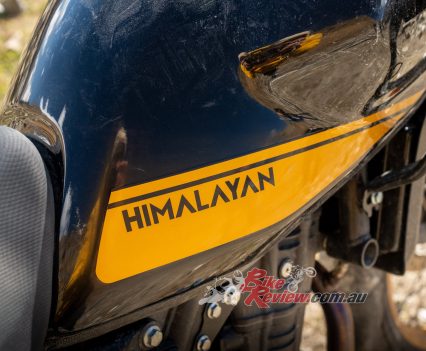 Narrow, 17L fuel tank for a 400km + range.