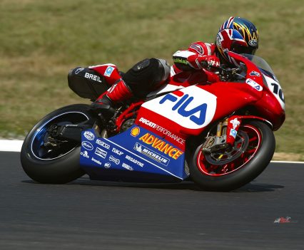 The Ducati’s gearbox was as smooth as dolcelatte, even changing from second to bottom gear as I initially did when braking hard into the pair of chicanes at Misano, without a hint you were passing through neutral as you did so.