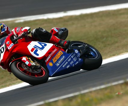 "It was very definitely not an easy bike to get the best of, especially compared to its well-sorted 998 predecessor."