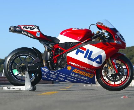 Because the seat was so spacious on the F03, you had to work hard at positioning yourself within the bike.