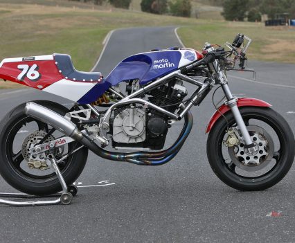 Moto Martin Suzuki GSX1100.